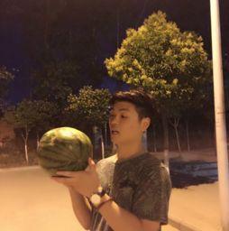 娱乐吃瓜酱男生身高 第1张 娱乐吃瓜酱男生身高 第1张